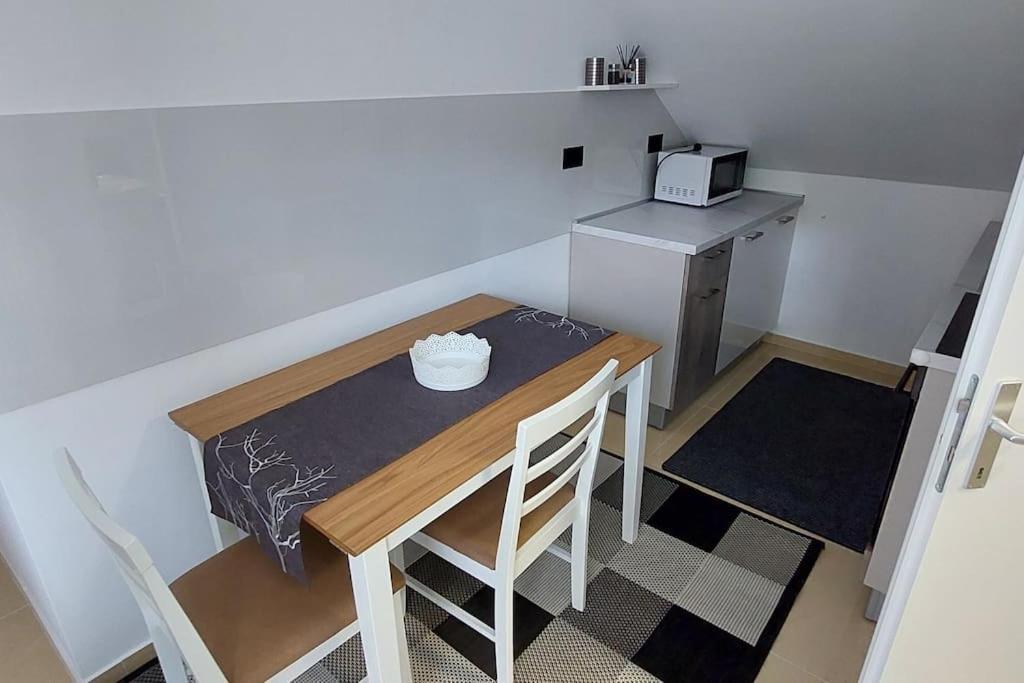 Jo-Ma Apartma - Free Parking Lublana Zewnętrze zdjęcie